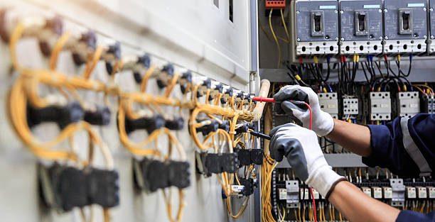 Professional Electrician technician working in St. Pete Beach, FL